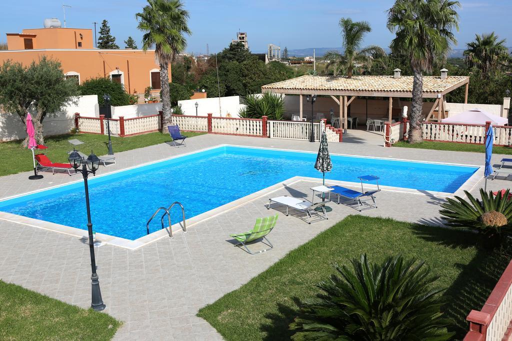 Casa Vacanze Calafarina Pachino Exterior photo